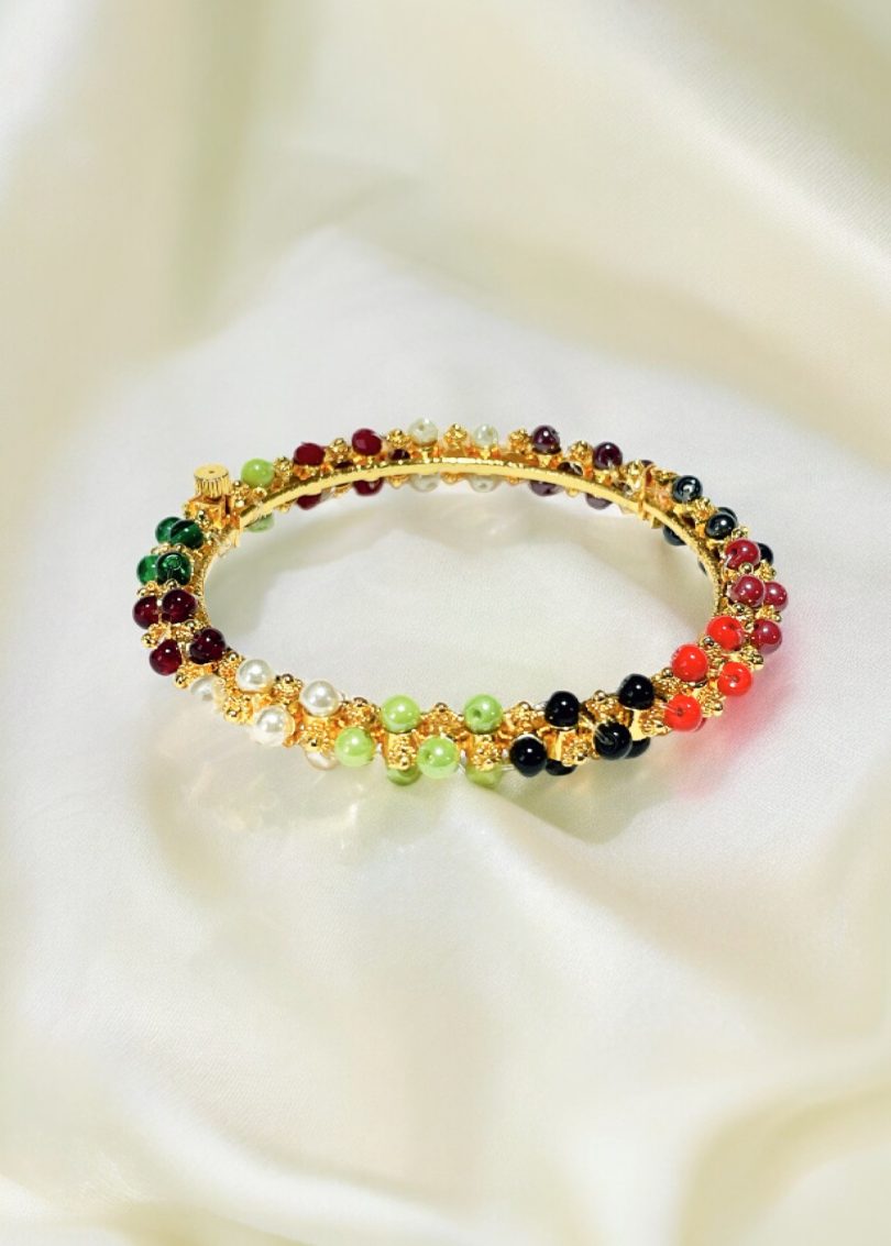 Glass Bead Screw Bangle