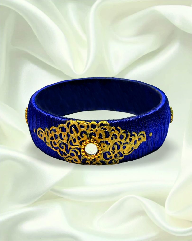 sabis Thread Bangle with handdrawn Designs - Image 2