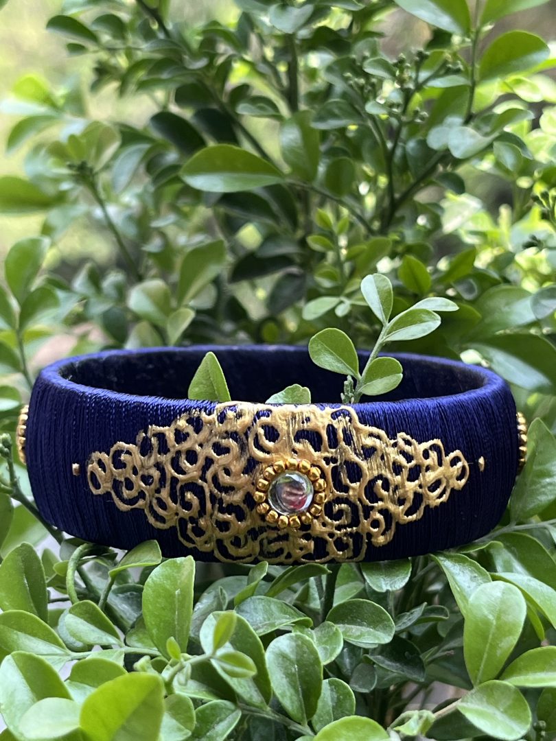 sabis Thread Bangle with handdrawn Designs - Image 4