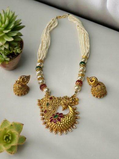 Antique/Temple Jewellery Design 04