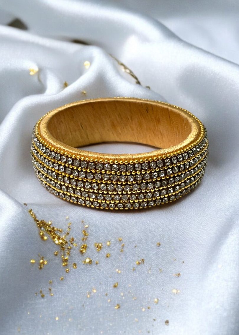 White-Golden Stoneline Bangle