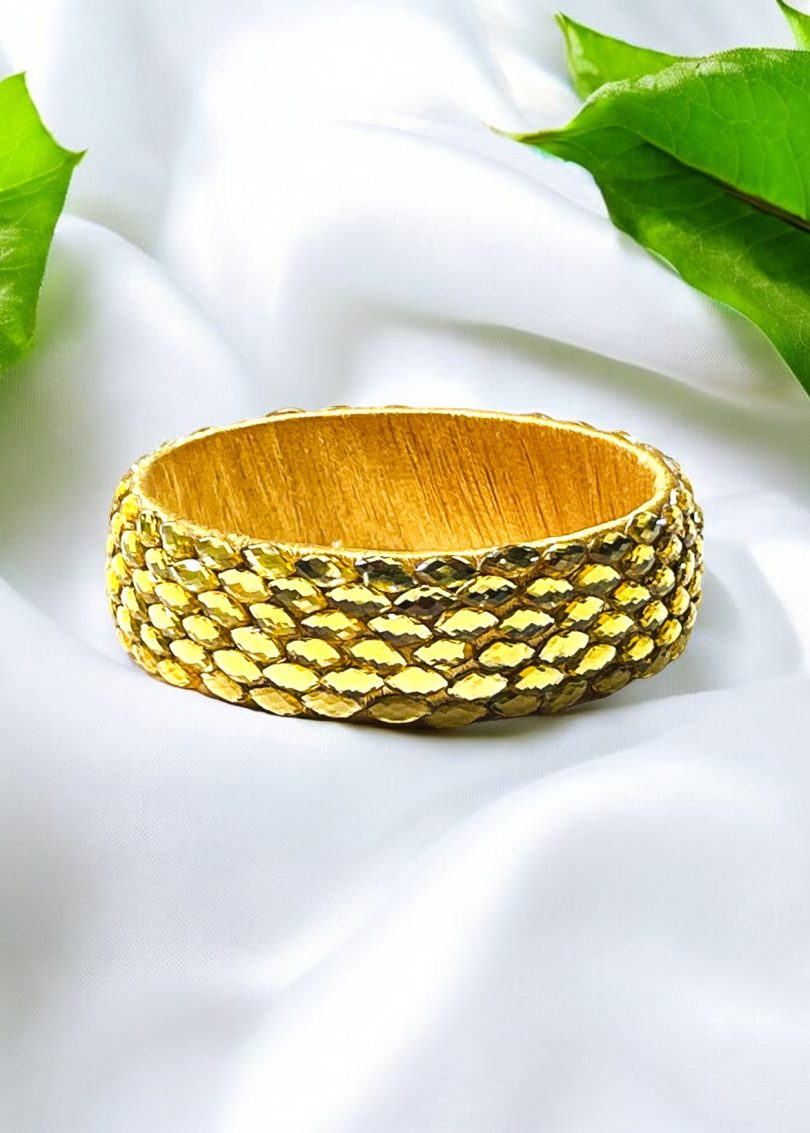 Golden Kundhan stone Bangle (2cm width) - Image 3