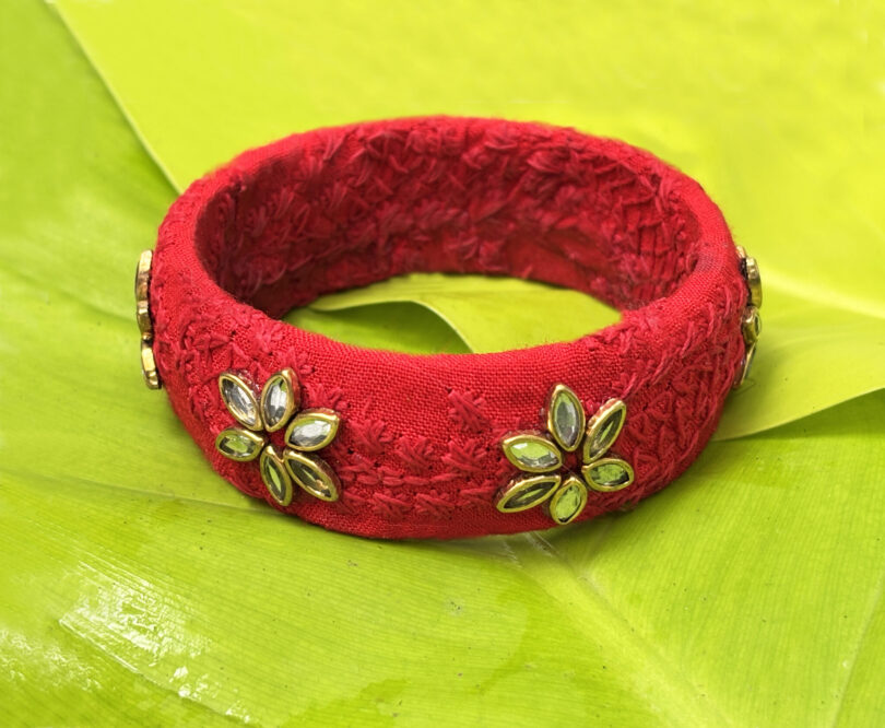 Sabis Red Hakoba Fabric bangle 01